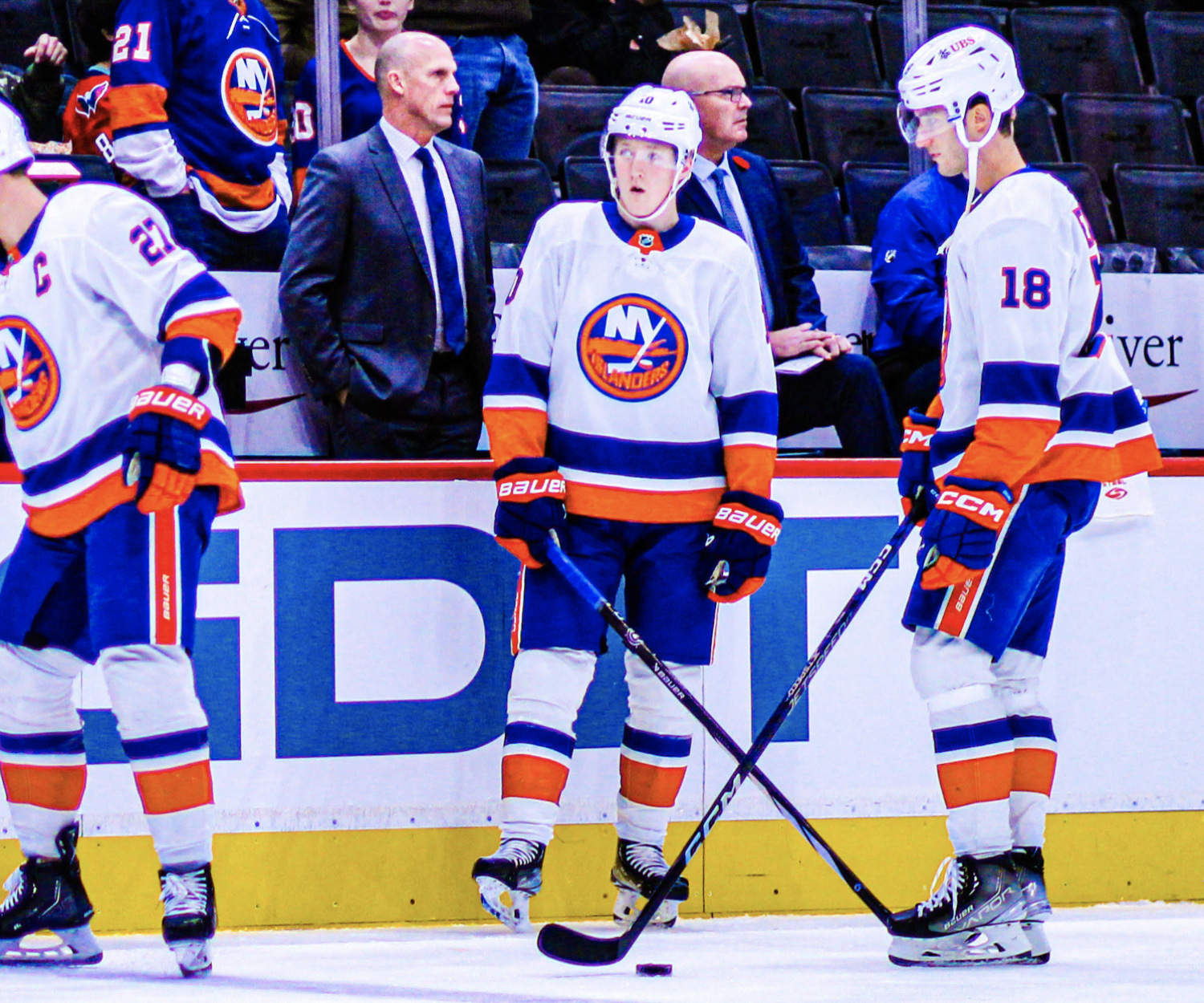 Photo of Lee, Holmstrom, Engvall: Sammi Silber / THN